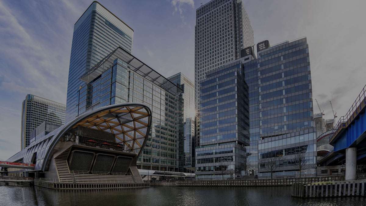 canary-wharf River Thames London