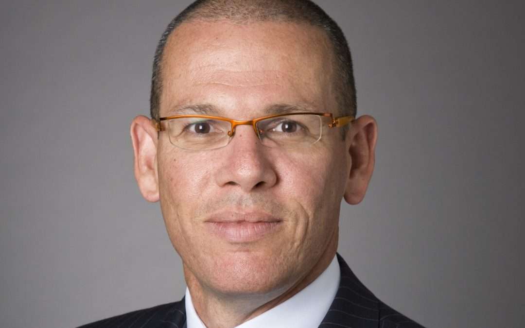 LQG 11/05/21 – On-Line – Building Equity Momentum Strategies Using Information From Credit Markets – Arik Ben Dor